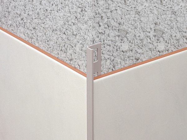 BAGUETTE D'ANGLE ALUMINIUM 2,50L ORO BRILLANT 12MM 183-ORO BRILLO-12 EUROSHRINK – Image 3