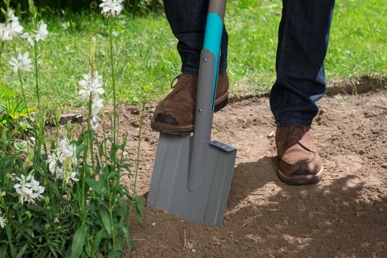 BÊCHE GARDENA NATURELINE  POINTUE FSC 100% – Image 5