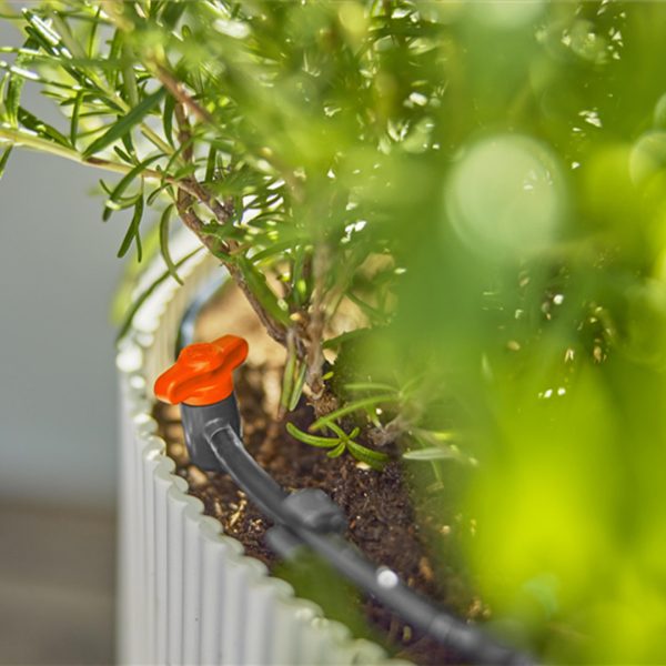 KIT D'INITIATION POUR BALCON - JUSQU'À 15 PLANTES  REF : 13401-20.000.00 GARDENA – Image 4